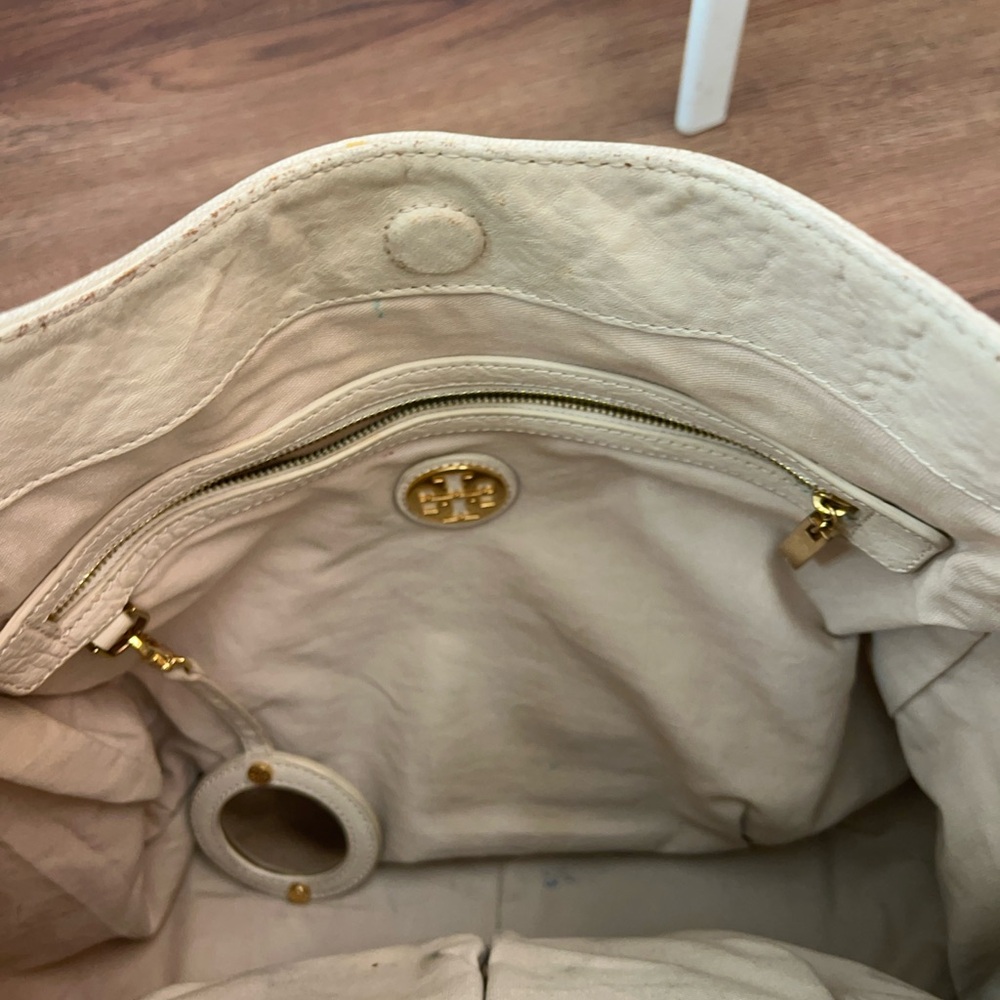 Ivory Tory Burch Hobo - Picture 12 of 13